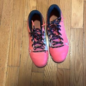 Nike girls cleats 4y